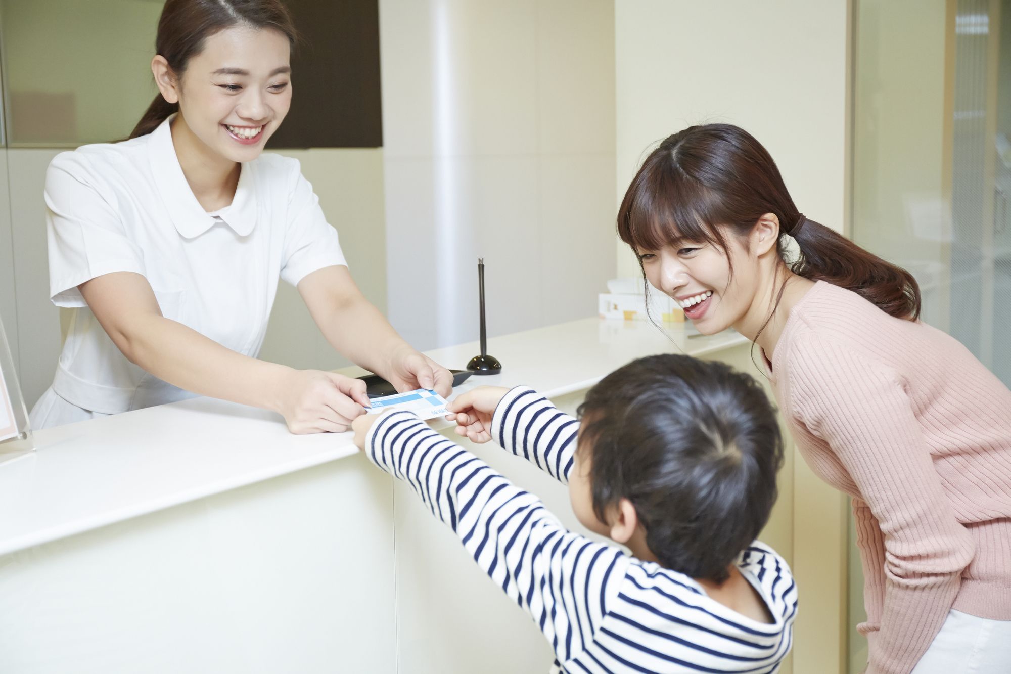 病院の受付